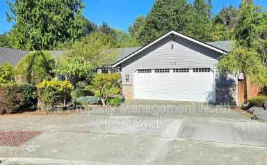 Main picture of 7012 Falcon Ct
