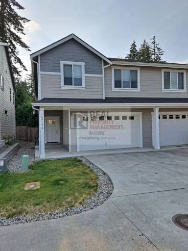 Main picture of 6919 Lennon Ln NE
