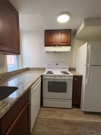 Main picture of 717-21 Saint Paul St