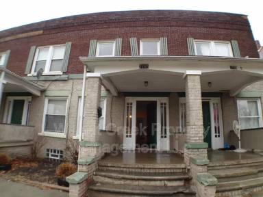 Main picture of 2101 E 31st St