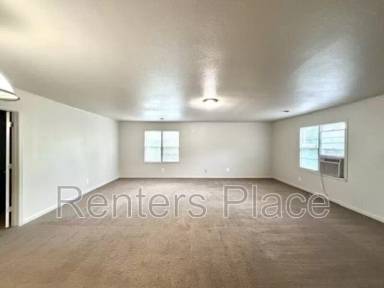 Main picture of 6714 E Jasper St
