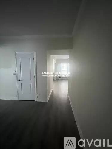 Main picture of 329 Kedzie St