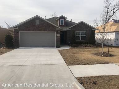 Main picture of 10317 Hidden Village Dr