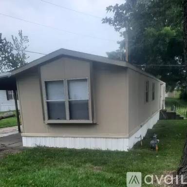 Main picture of 1311 White Oak St