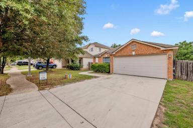 Main picture of 8802 Laguna Fls