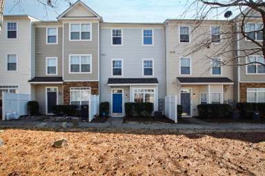 Main picture of 1220 Canyon Rock Ct