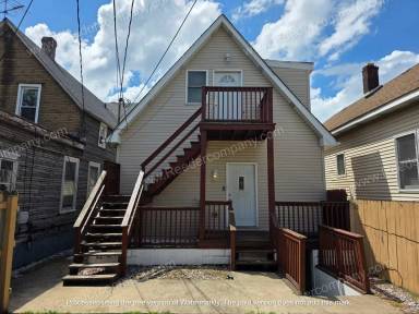 Main picture of 415 Gostlin St