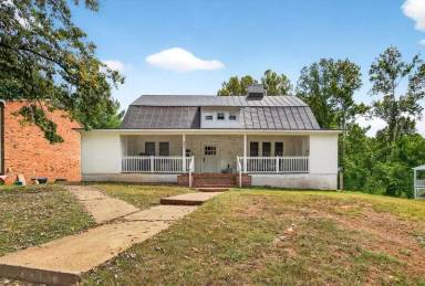 Main picture of 254 Stribling Ave