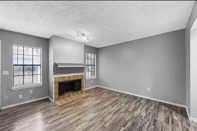 Main picture of 1504 E 15th St
