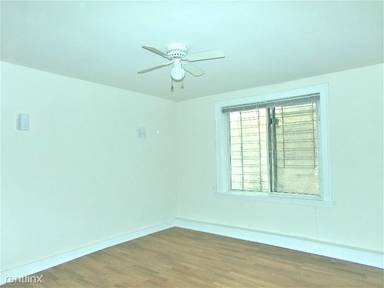 Main picture of 6916 N Lakewood Ave