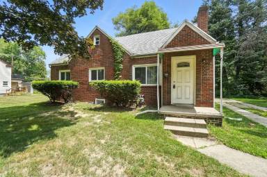 Main picture of 822 Searles Rd