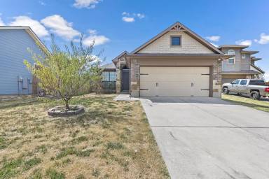 Main picture of 214 Simi Dr