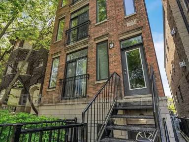 Main picture of 5438 S Indiana Ave
