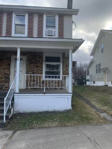 Main picture of 34 Berwick St