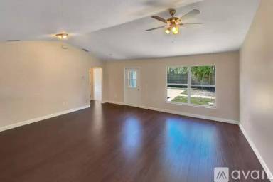 Main picture of 608 E 1st St