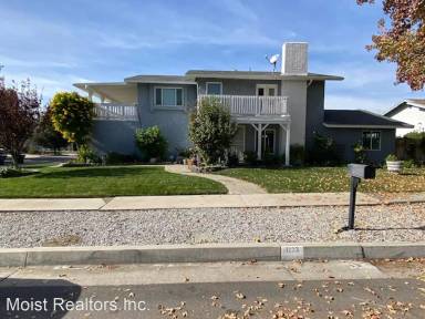 Main picture of 1233 Pecos St