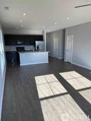 Main picture of 841 Saucer Ct