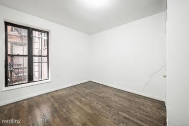 Main picture of 341 West 45th St