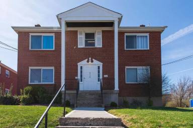 Main picture of 2739 W North Bend Rd