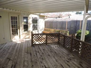 Main picture of 705 Reston Dr