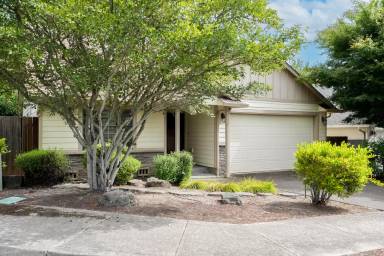 Main picture of 2173 Laurine Ct NE