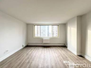 Main picture of 1344 N Dearborn St