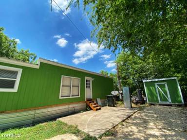 Main picture of 11904 Green Grove Dr