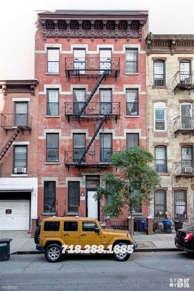 Main picture of 841 Kent Ave