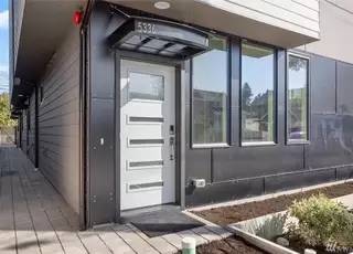 Main picture of 5336 Roosevelt Way NE