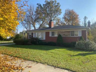 Main picture of 41601 Lindsay Dr