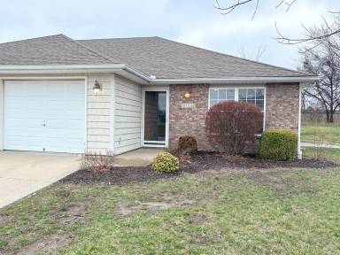 Main picture of 1102 NW Willow Dr