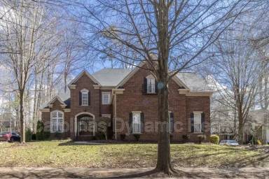 Main picture of 8028 Garnkirk Dr