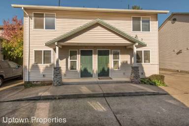 Main picture of 236 SE 106th Ave