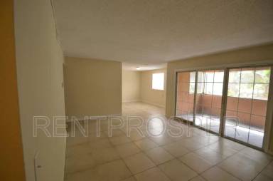 Main picture of Cypress Pointe at Lake Orlando Condominium