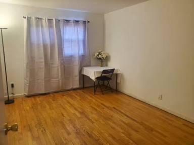 Main picture of 410 72nd St