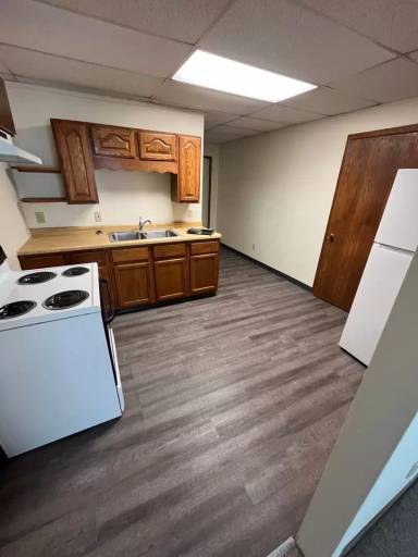 Main picture of 144 E Lincoln Ave