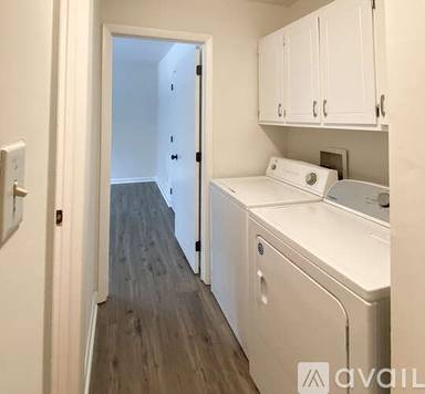 Main picture of 545 Pine Ridge Pl