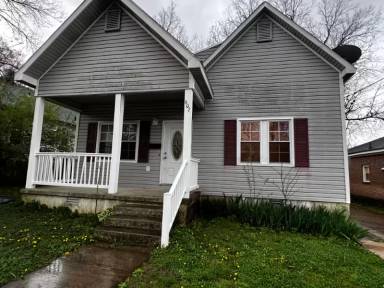 Main picture of 631 Warner Ave