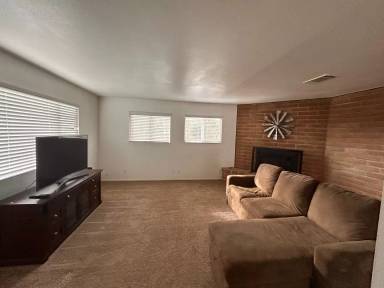 Main picture of 14196 Avenue 352