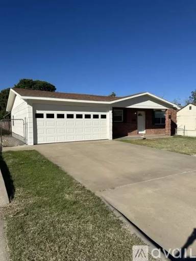 Main picture of 1606 Nolan St