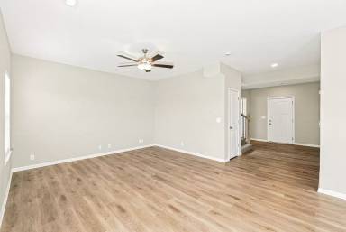 Main picture of 9123 SW 2nd St