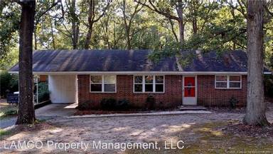 Main picture of 49 Covert Rd