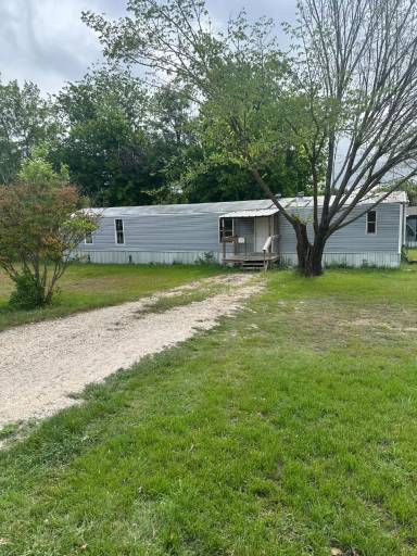 Main picture of Lakeview Mobile Home Park