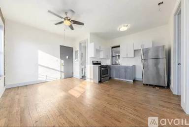 Main picture of 222 Pulaski St