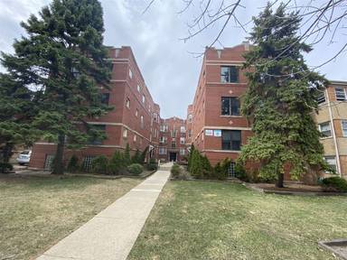 Main picture of 3934 N Keeler Ave