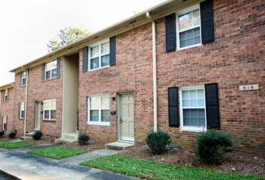 Main picture of 612 Davie Ave