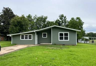 Main picture of 328 Beverly Cir