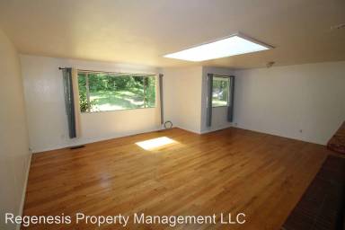 Main picture of 9021 26th Ave S