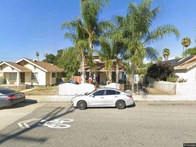 Main picture of 581 W Monterey Ave