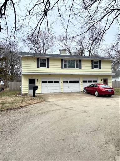 Main picture of 110 Lisbon St